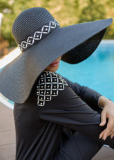 İncili Hasır Şapka