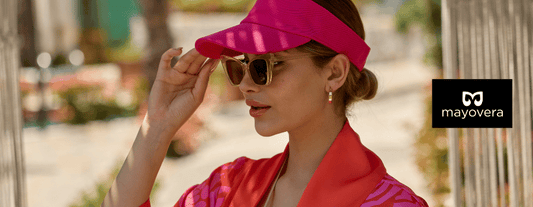 ☀️ Güneş Kremi mi? Şapka mı? Tatilde Cildini Korumanın Şık Yolu!