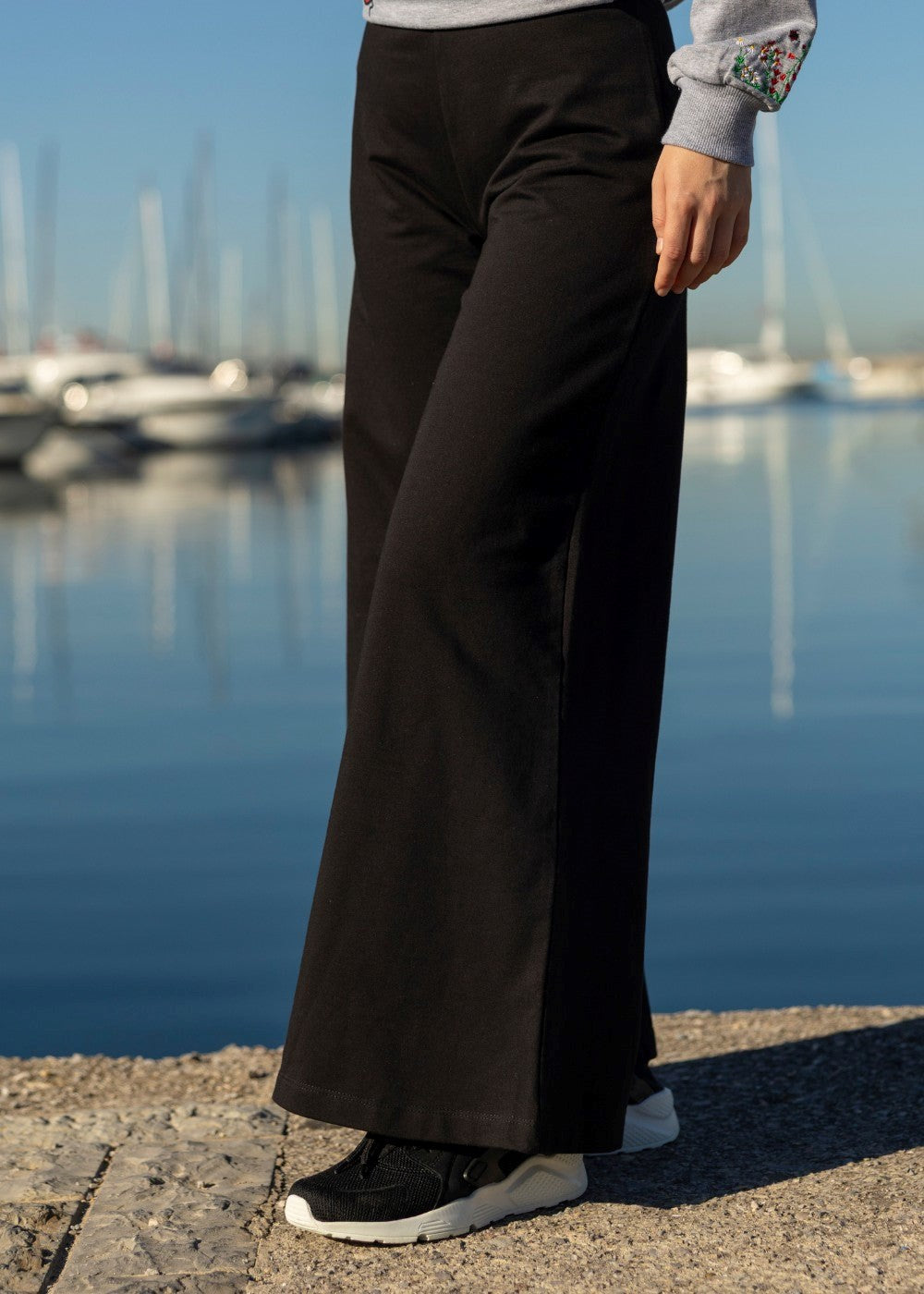 A Paça Eşofman Altı