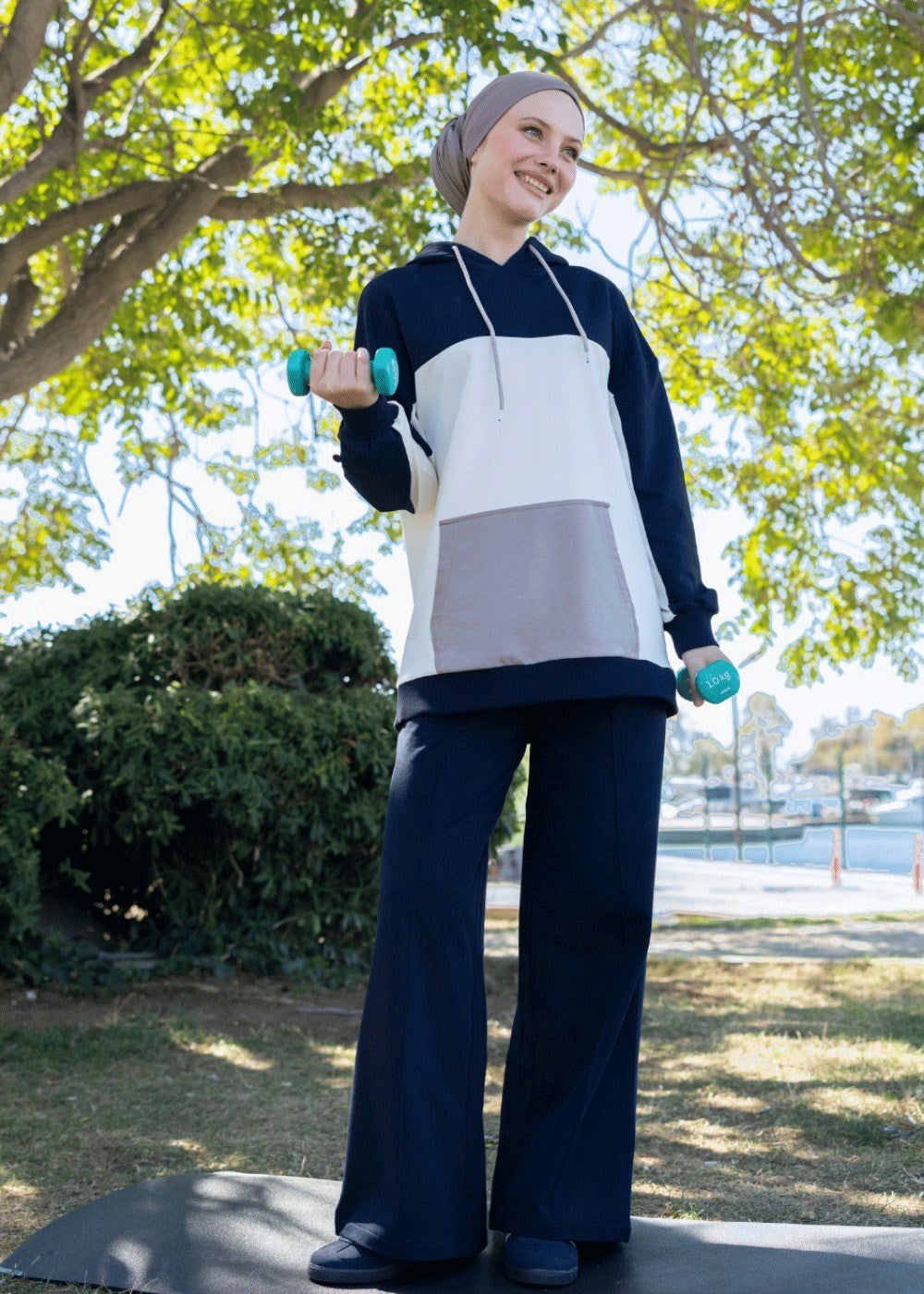 Spor Sade Eşofman Üstü