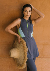 Yeşil Fermuarlı Yarı Kapalı Mayo