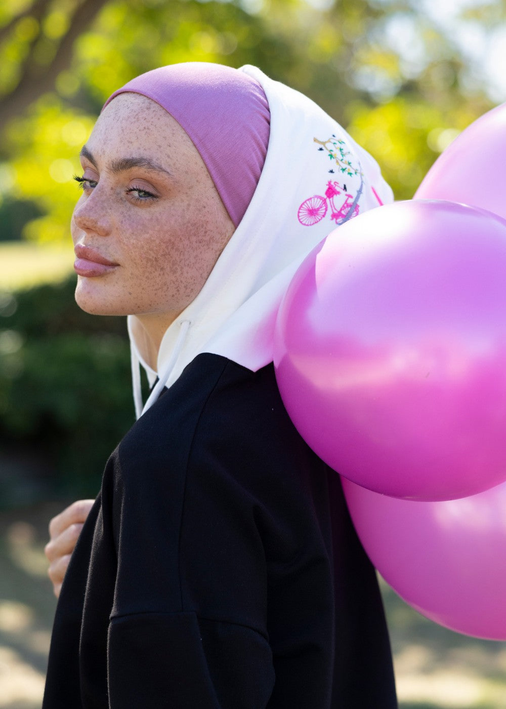 Balon Nakış Kapşonlu Sweatshirt