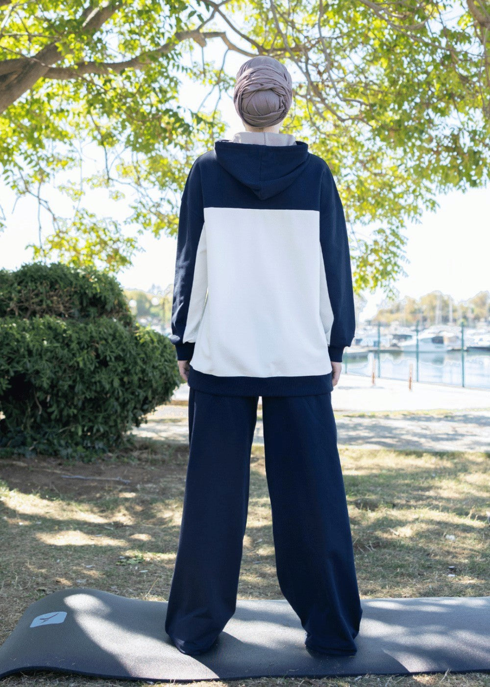 Spor Sade Eşofman Üstü