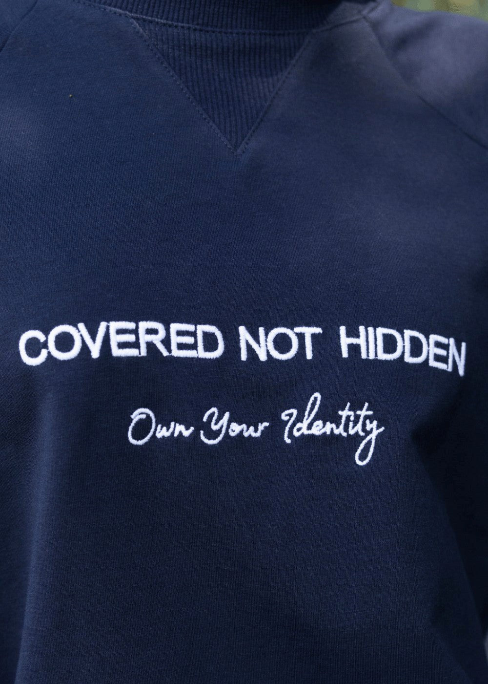 Mesaj ''Not Hidden '' Sweatshirt