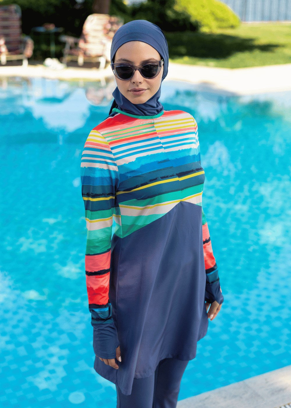 Çizgili Renkler Kapalı Mayo