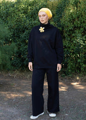 Kemik Broşlu Sweatshirt