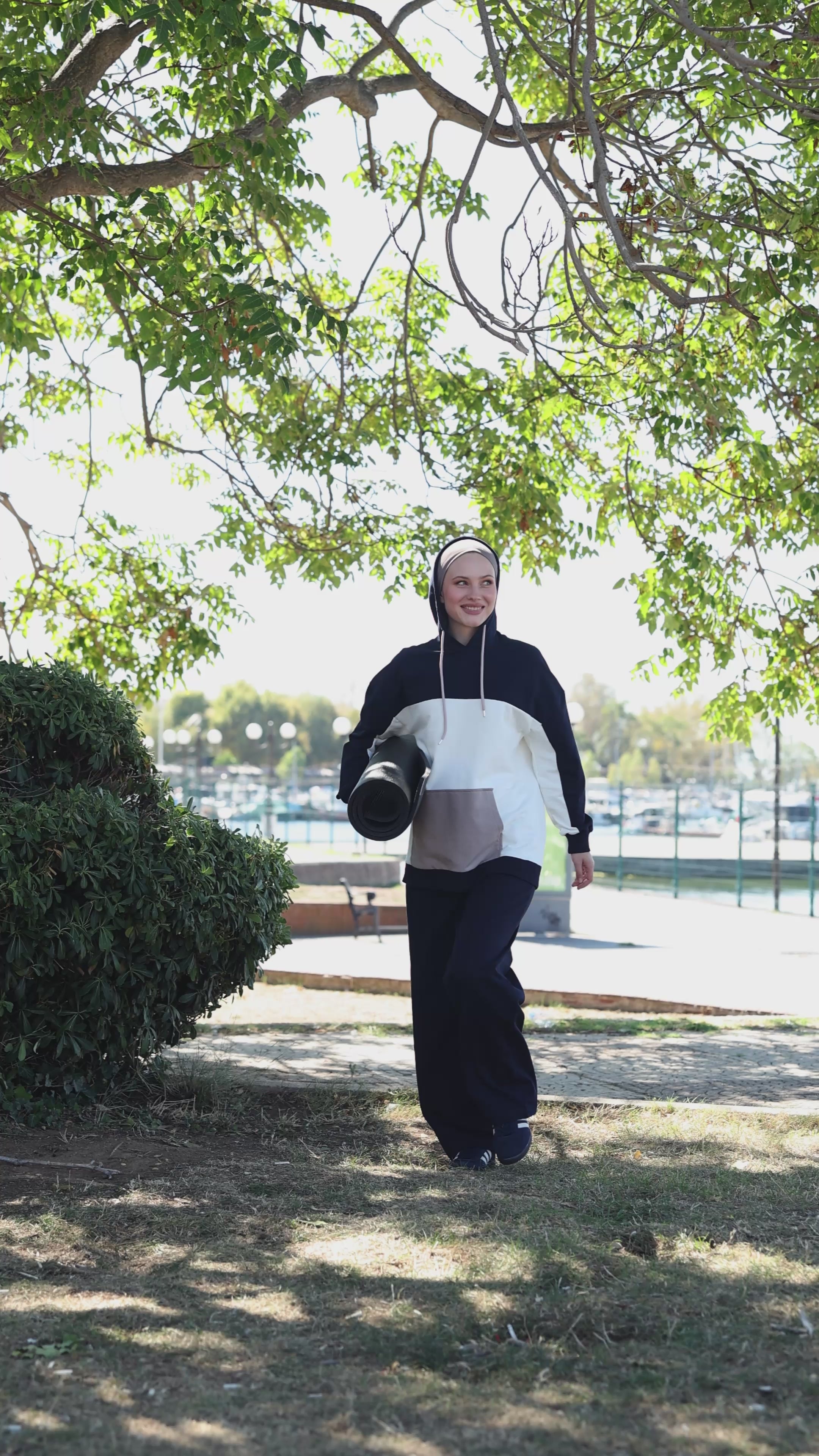 Spor Sade Eşofman Üstü