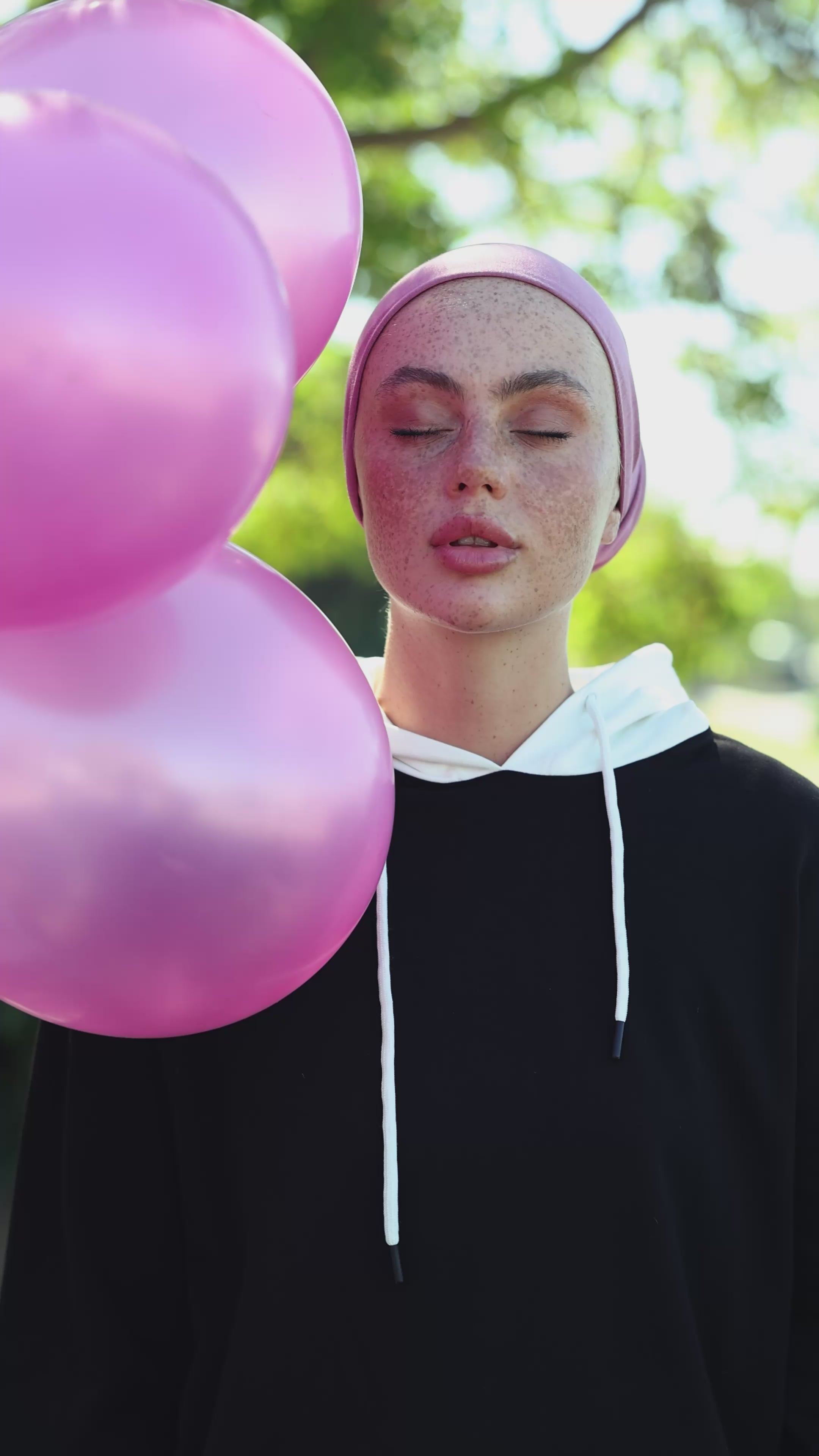 Balon Nakış Kapşonlu Sweatshirt